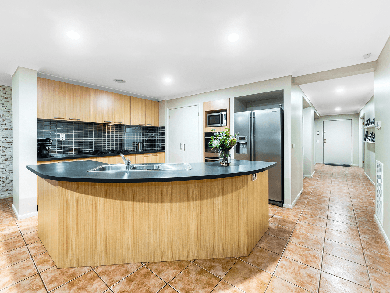 52 Miralie Way, CRANBOURNE WEST, VIC 3977