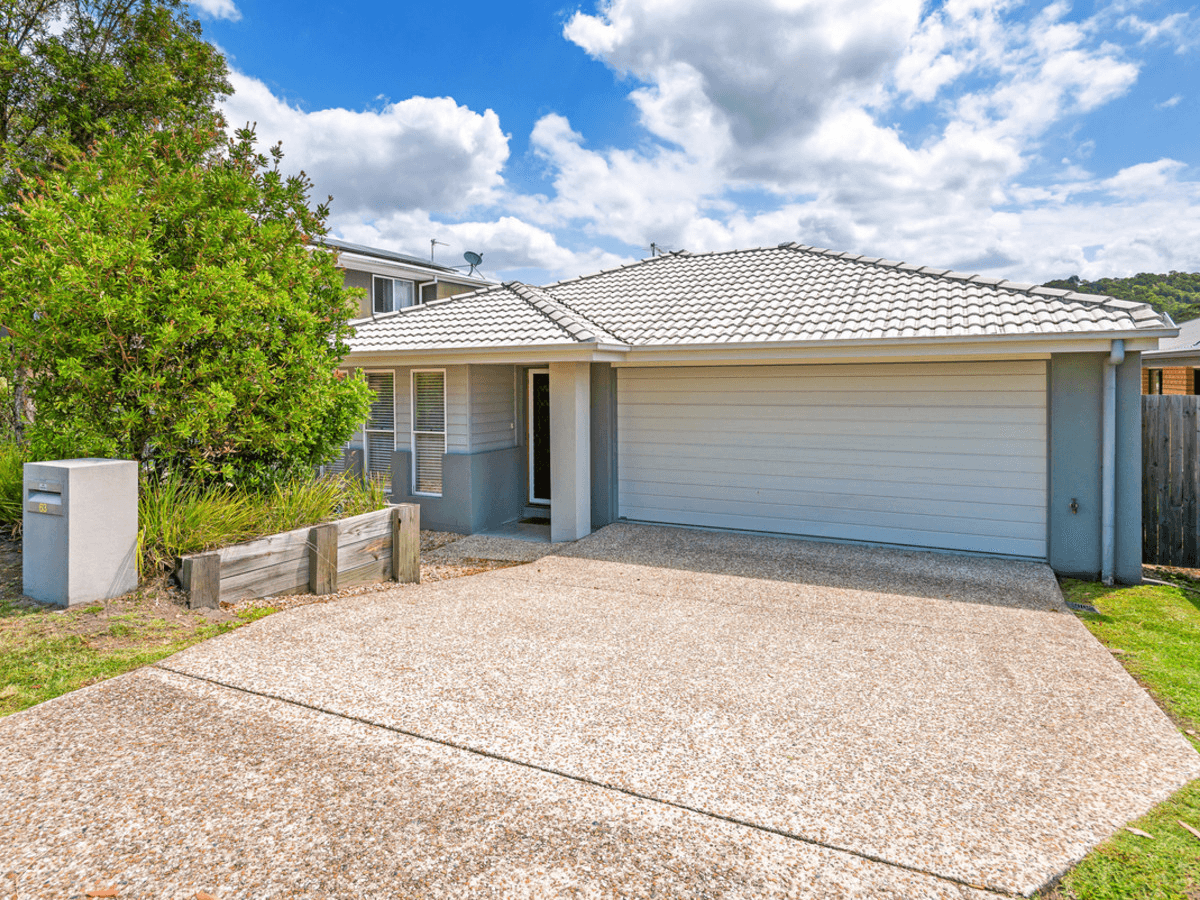 63 MacIntyre Parade, Pacific Pines, QLD 4211