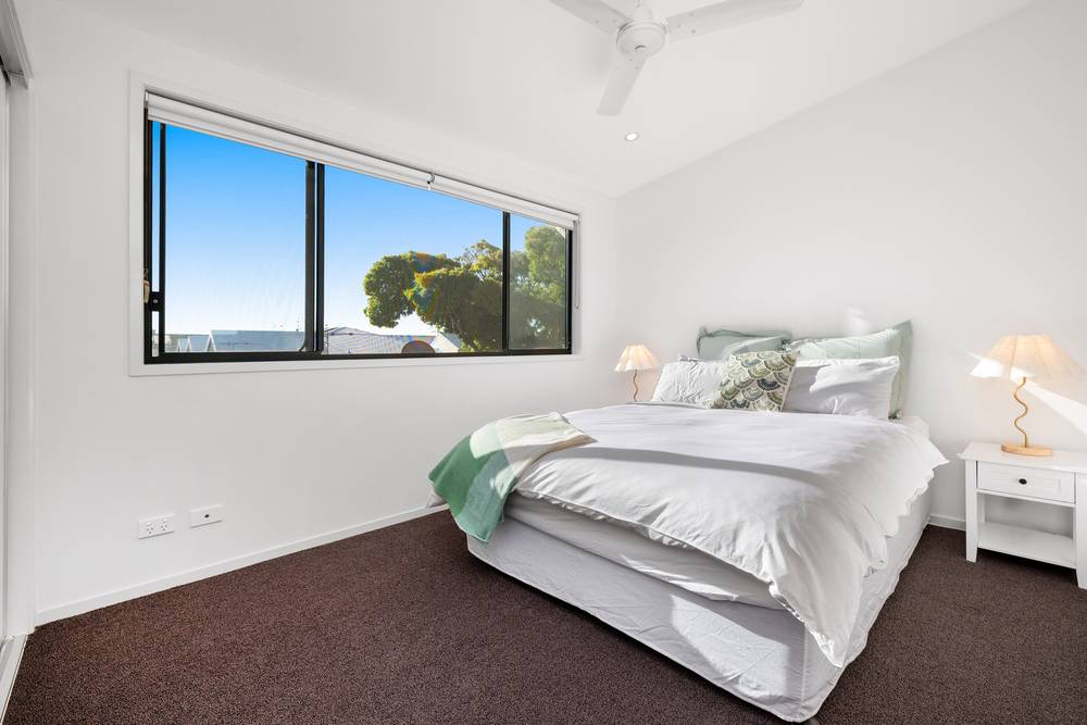 4/255 Cavendish Road, Coorparoo, QLD 4151