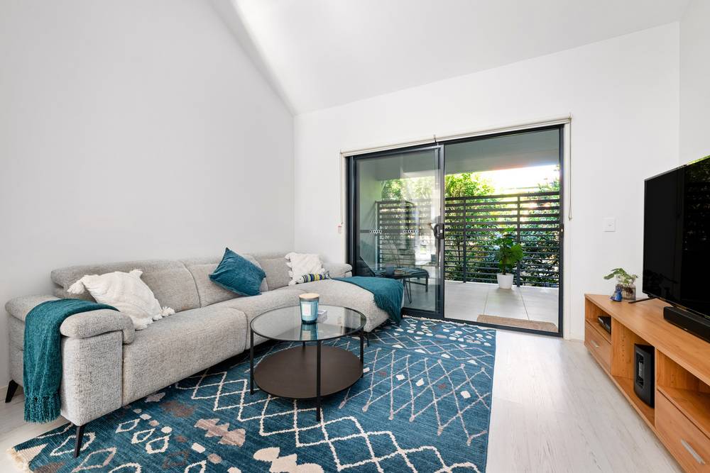 4/255 Cavendish Road, Coorparoo, QLD 4151