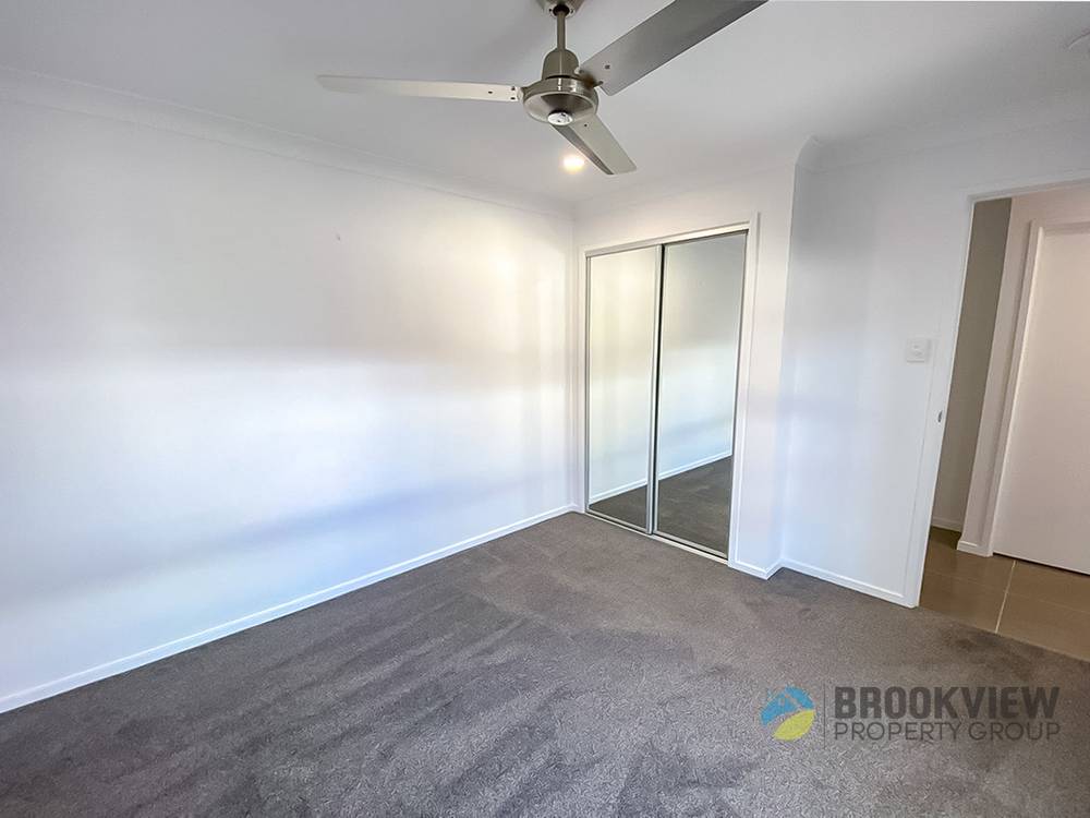16 Parkside Mews, Loganlea, QLD 4131