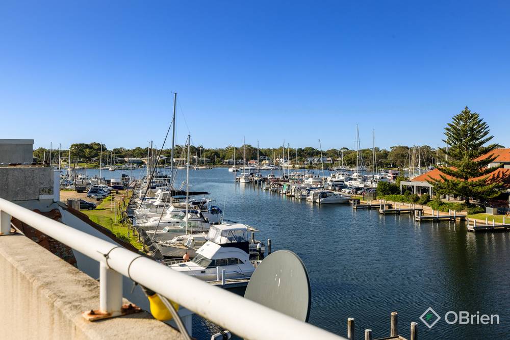 2/7 King Street, Paynesville, VIC 3880