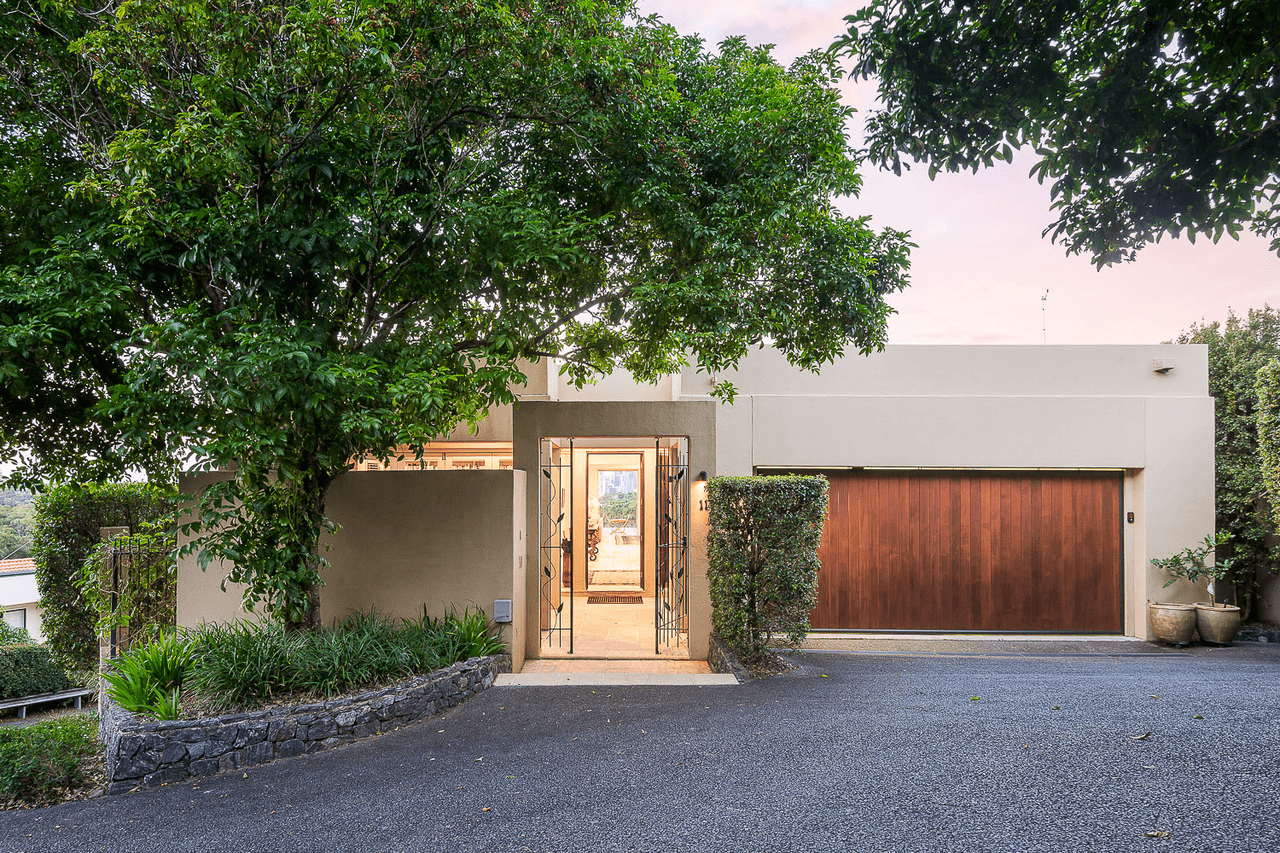 11 Satinwood Court, Bardon, QLD 4065