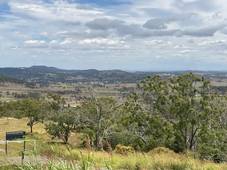 21 Reserve Road, CRANLEY, QLD 4350