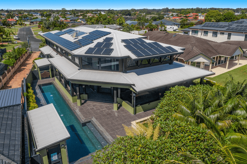 40 Palm Terrace, YAMBA, NSW 2464