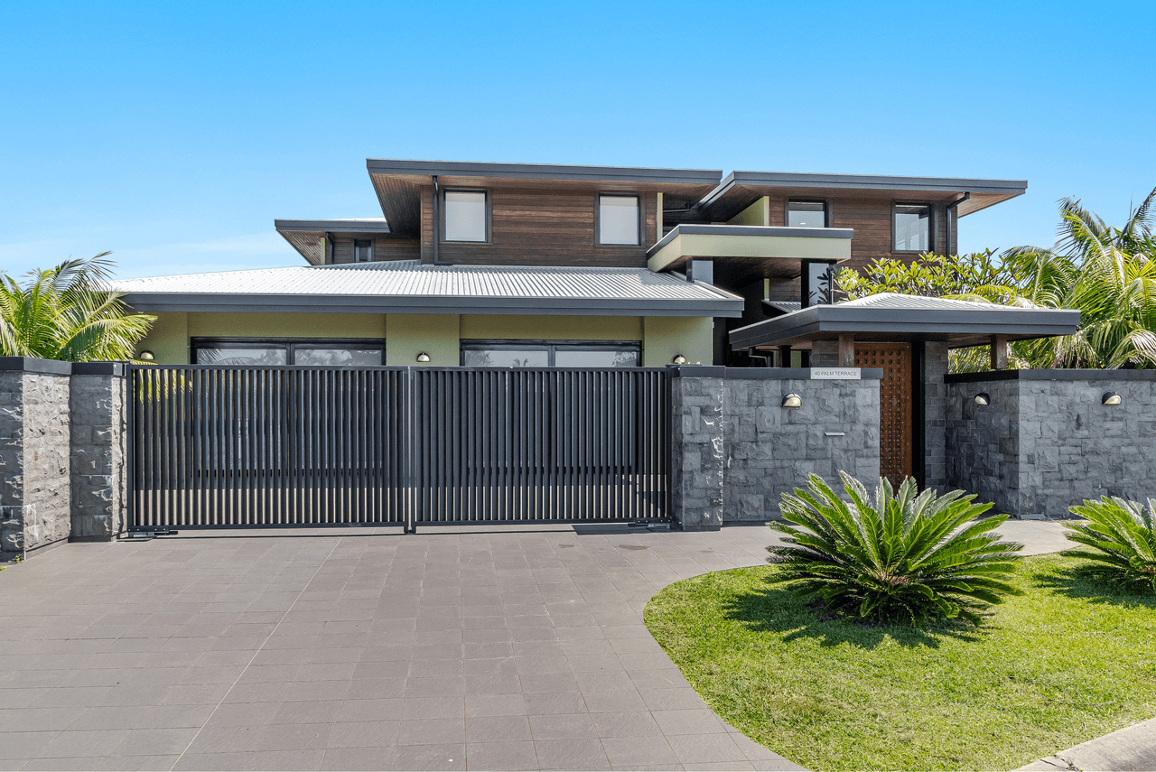 40 Palm Terrace, YAMBA, NSW 2464