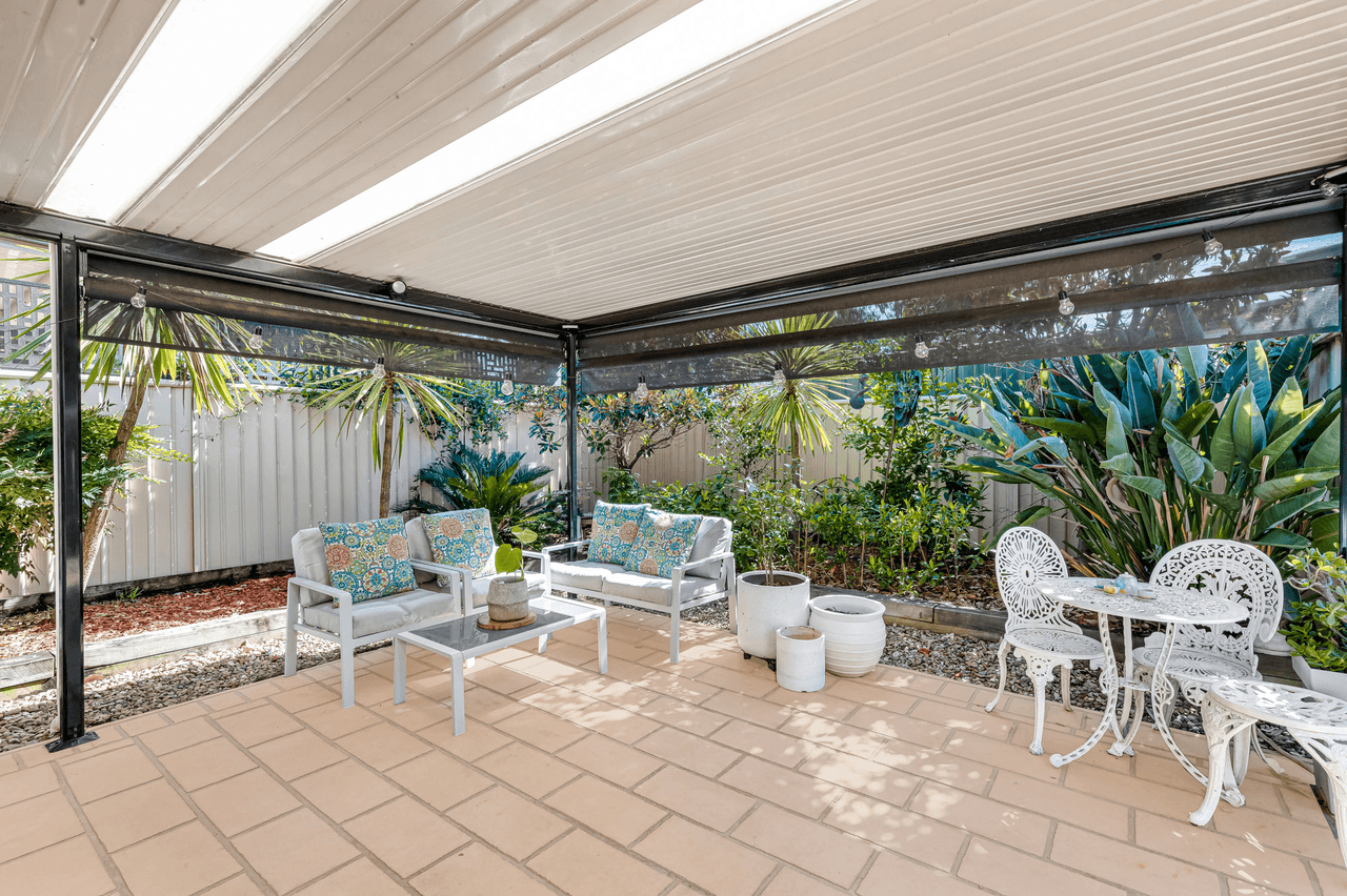 35 Dalmeny Drive, PRESTONS, NSW 2170