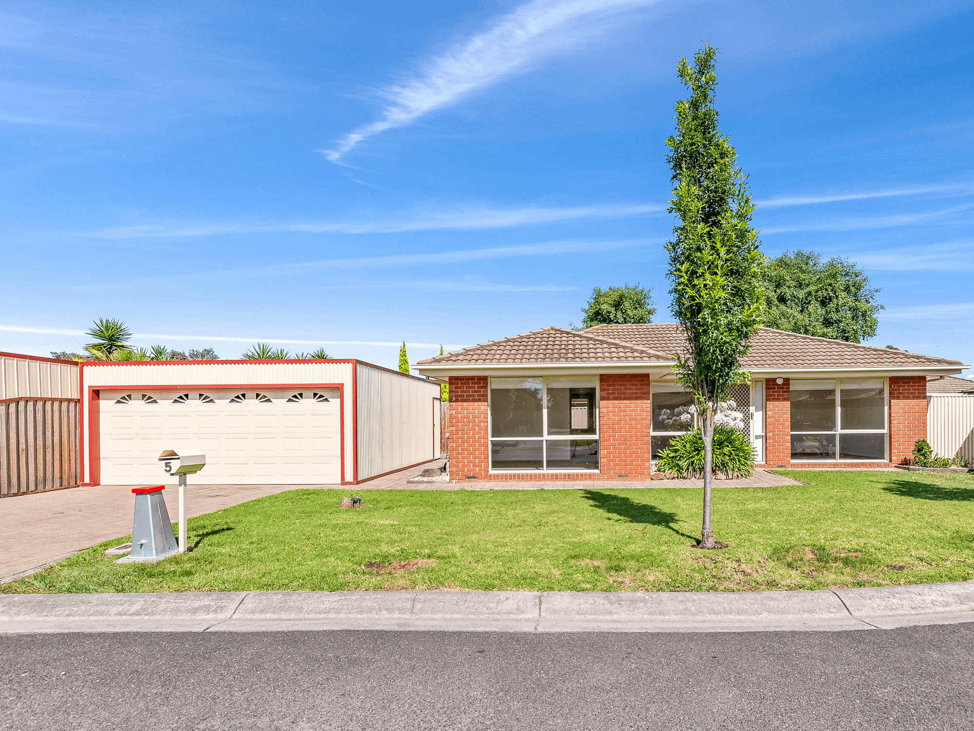 5 Pinevale Court, EPPING, VIC 3076