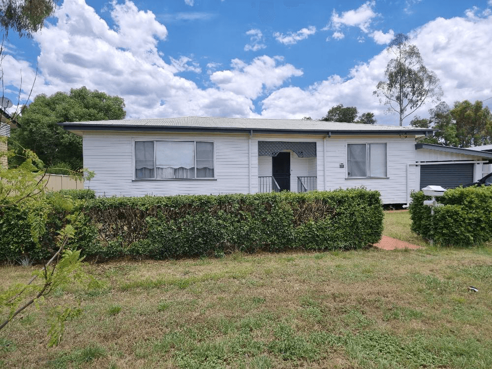 110 Bunya Street, Dalby, QLD 4405