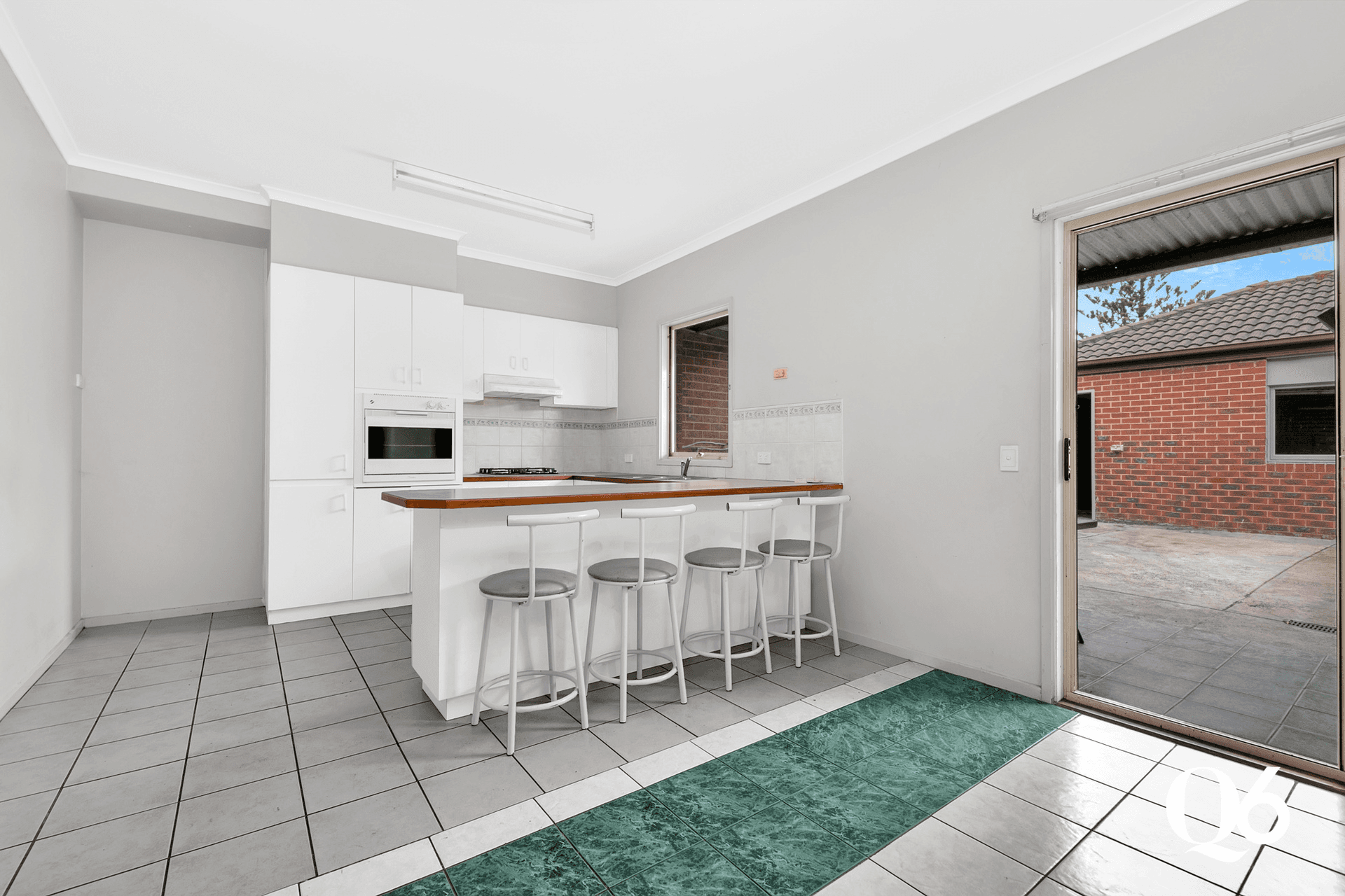 6/94-98 Hampshire Road, Sunshine, VIC 3020