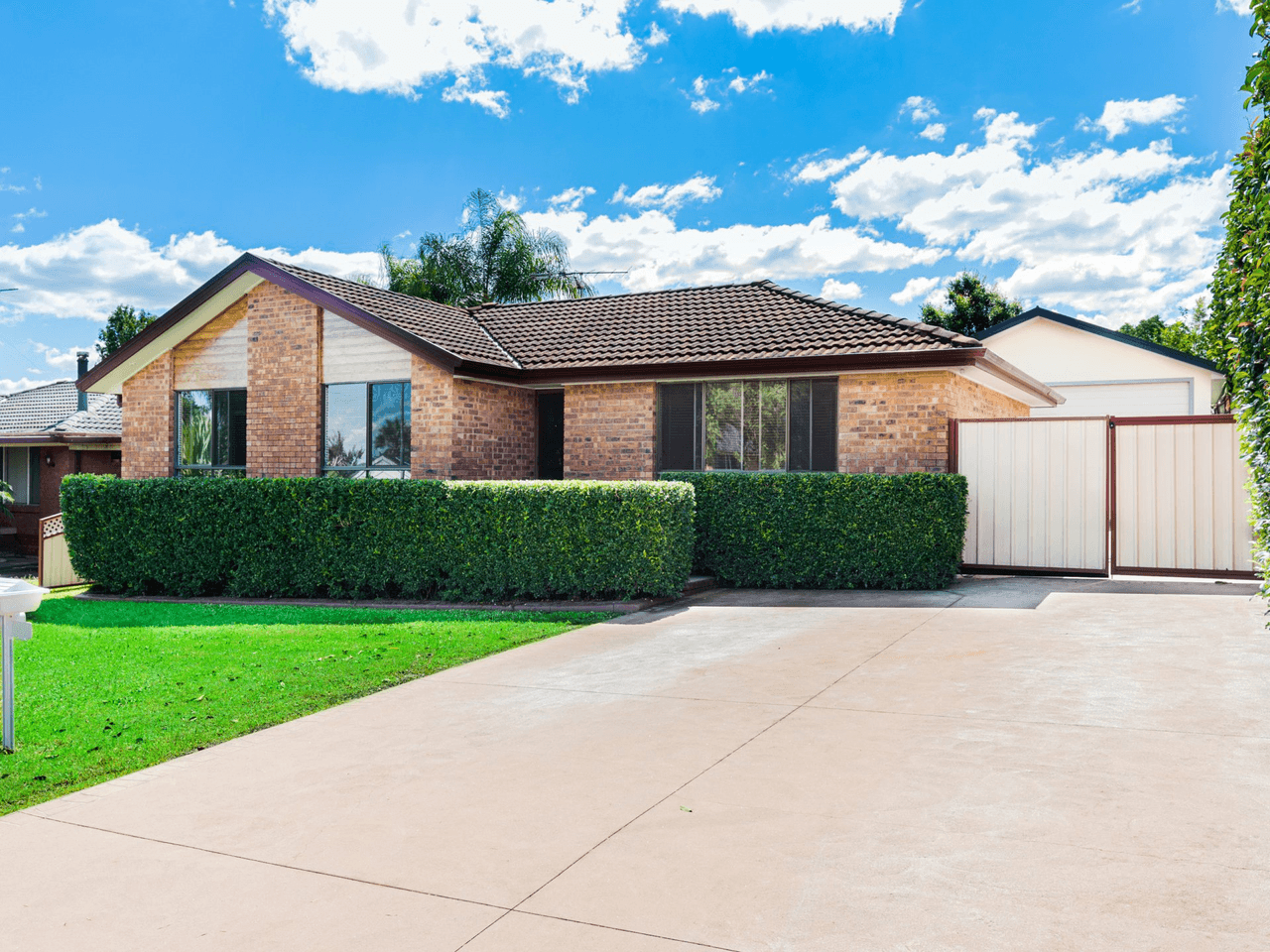 24 Crowle Road, SOUTH PENRITH, NSW 2750