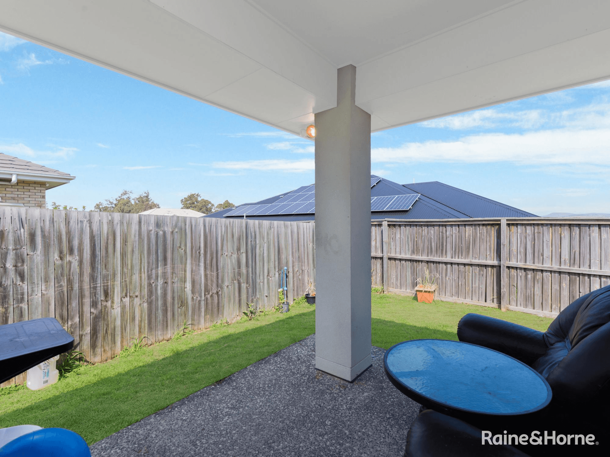 12 Phoebe Way, GLENEAGLE, QLD 4285