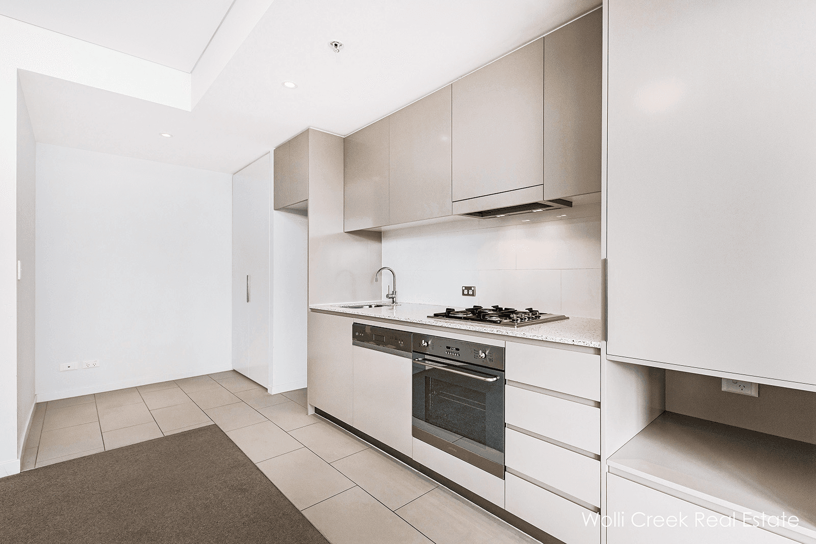 401/1 Brodie Spark Drive, WOLLI CREEK, NSW 2205