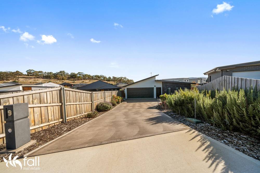 9 Grotee Place, HOWRAH, TAS 7018