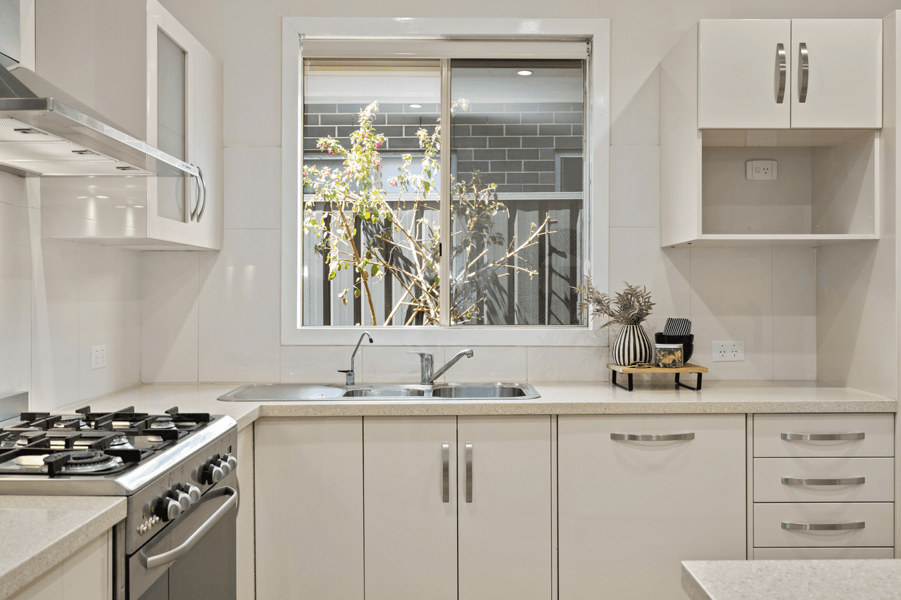 5 Baird Avenue, HOLDEN HILL, SA 5088