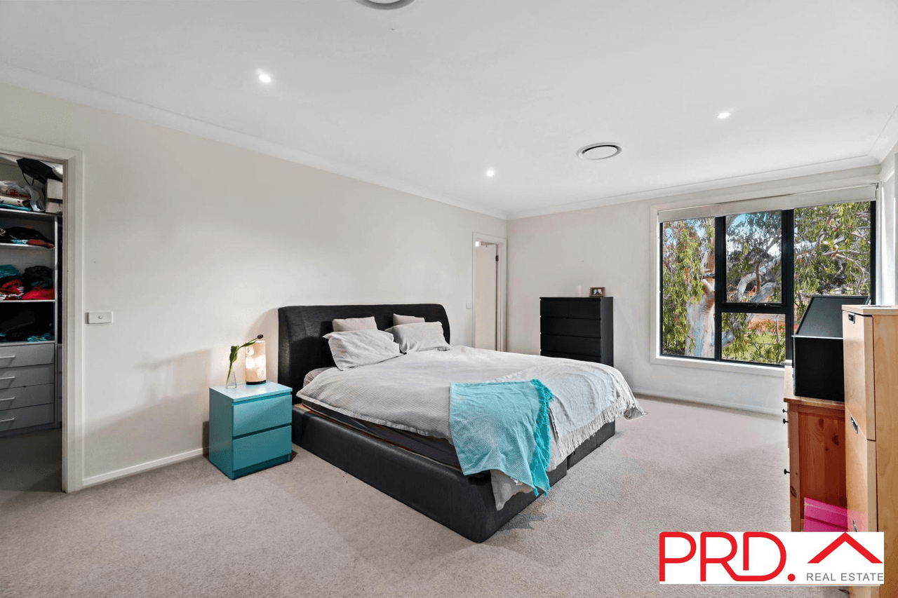 19 Bardo Circuit, REVESBY HEIGHTS, NSW 2212