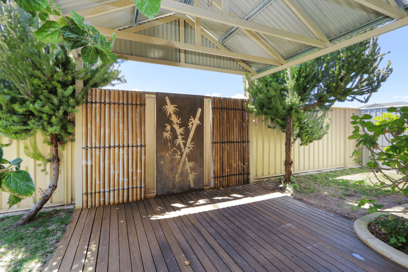 4 Joshua Carrol Street, Madora Bay, WA 6210