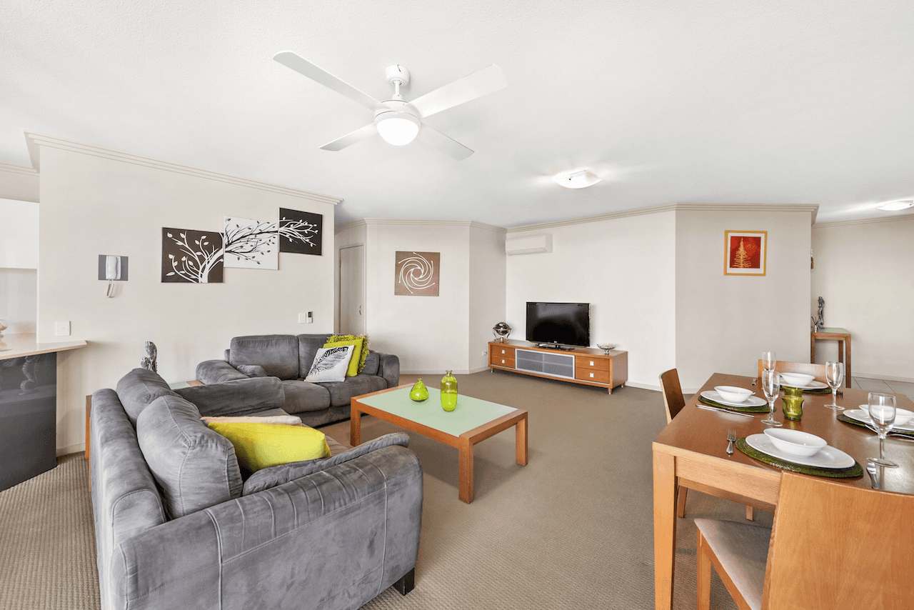 504/89 Landsborough Avenue, SCARBOROUGH, QLD 4020