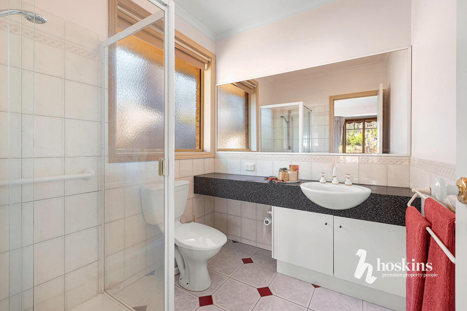 1 The Dell, Croydon North, VIC 3136