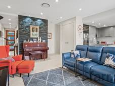 2/206 Cotlew Street, ASHMORE, QLD 4214