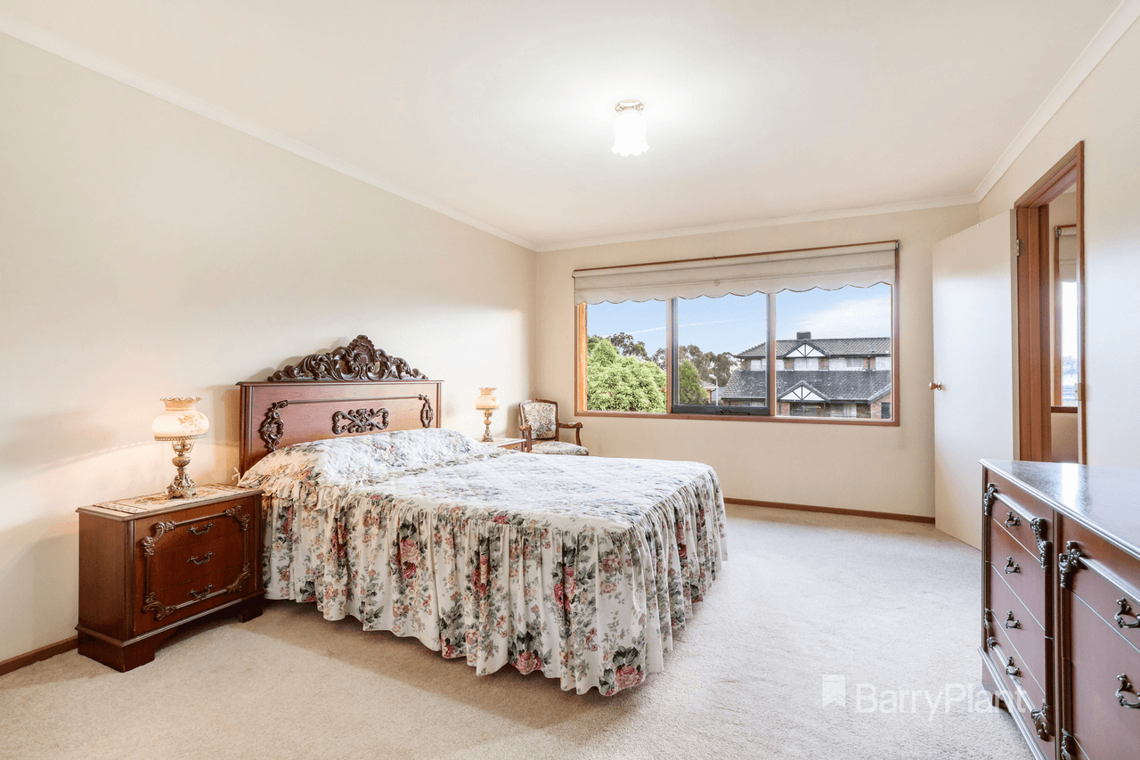 15 Vanessa Court, St Helena, VIC 3088