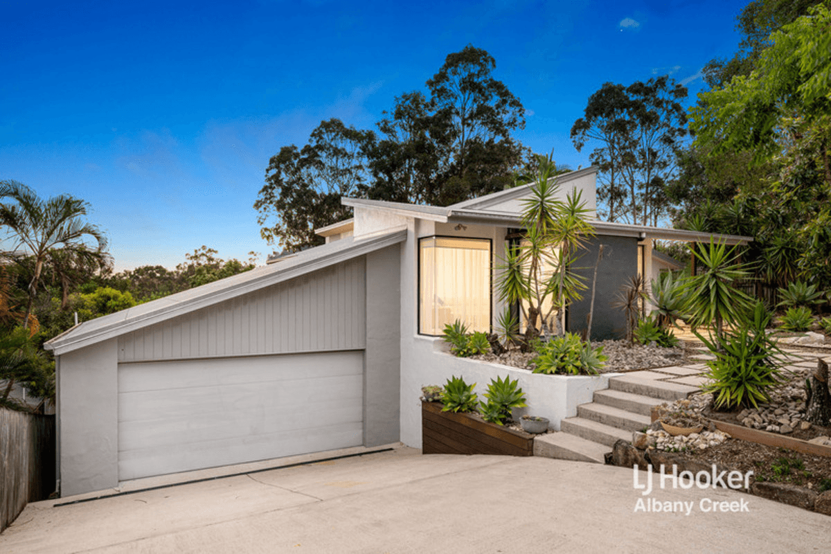 2 Corso Street, Eatons Hill, QLD 4037