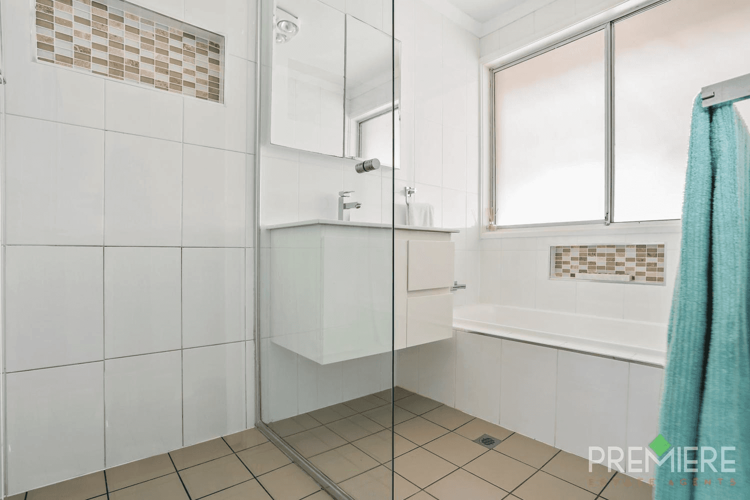 11 Cudgegong Road, Ruse, NSW 2560