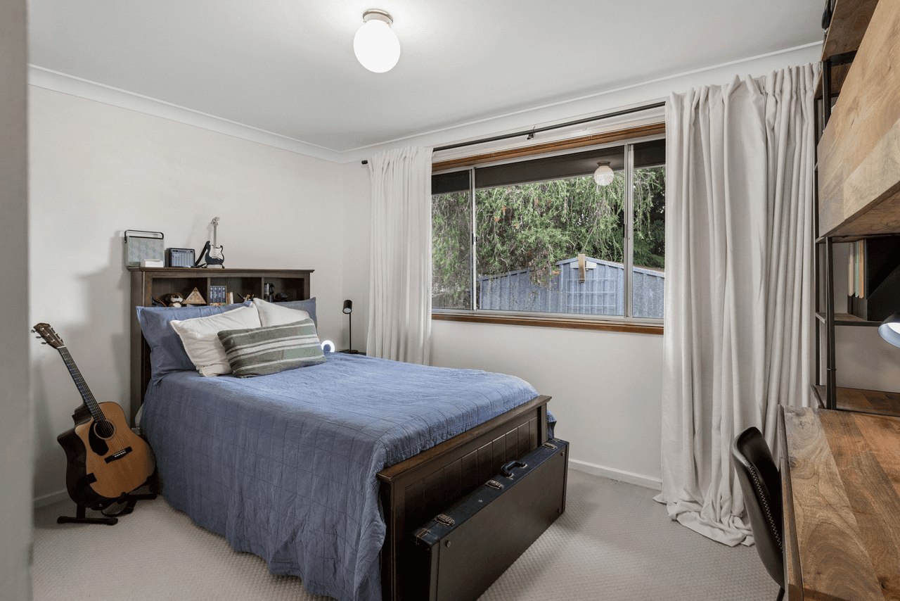 9 Southdown Road, ELDERSLIE, NSW 2570