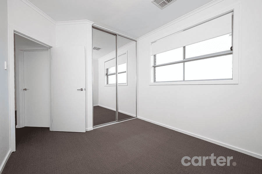 2/10 Leitch Ave, PORT NOARLUNGA, SA 5167