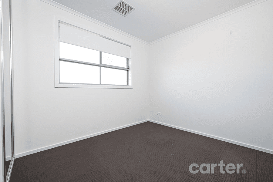 2/10 Leitch Ave, PORT NOARLUNGA, SA 5167