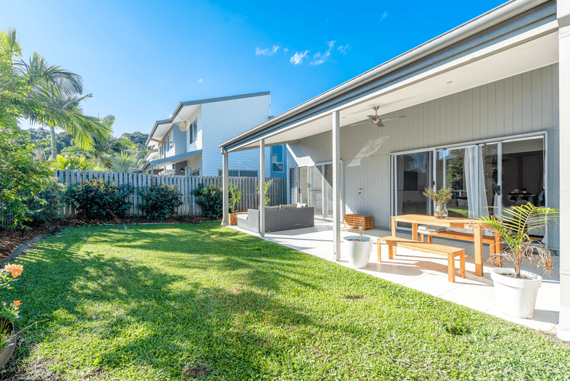 8/2 Border Drive North, Currumbin Waters, QLD 4223