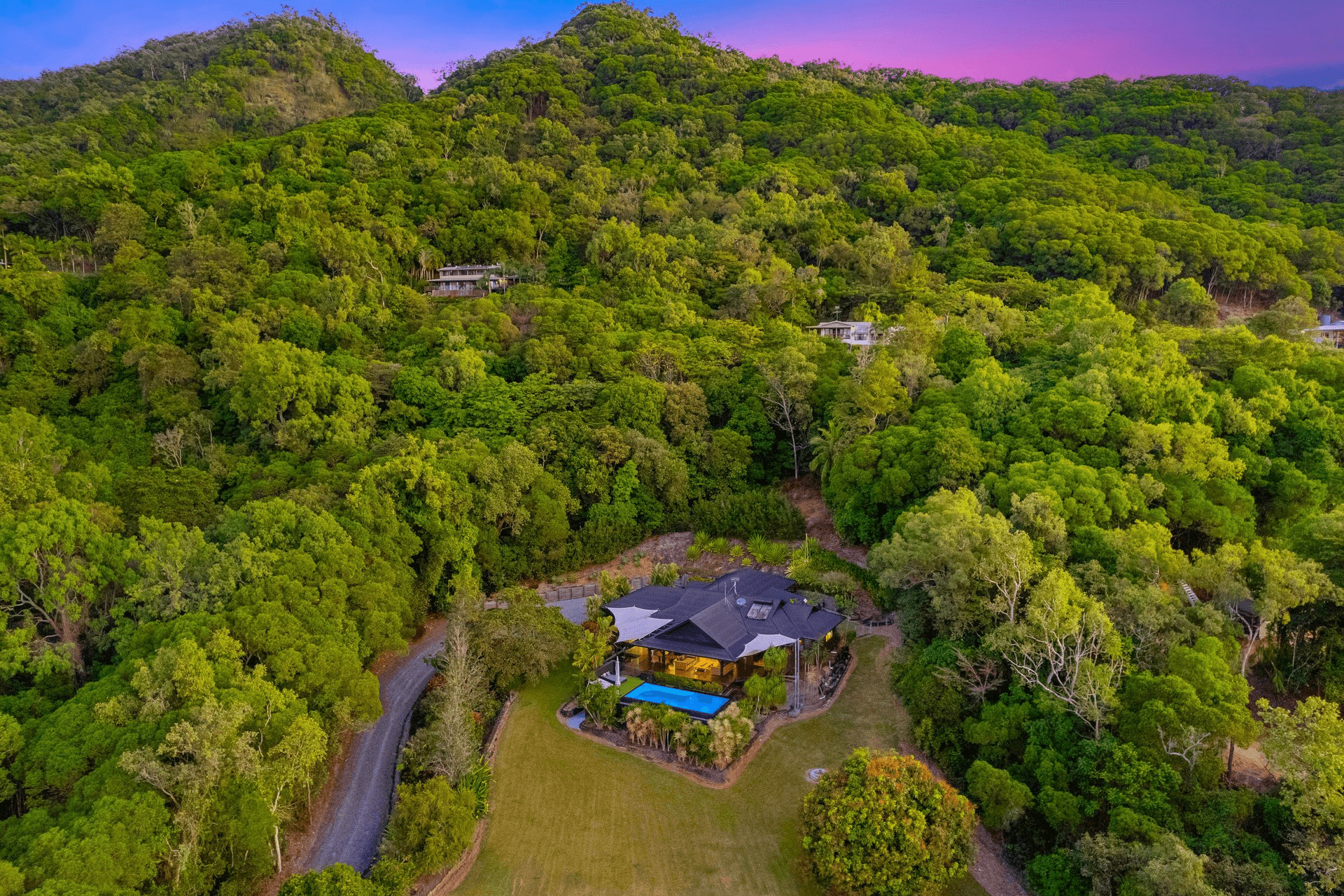 280 Mowbray River Road, Mowbray, QLD 4877