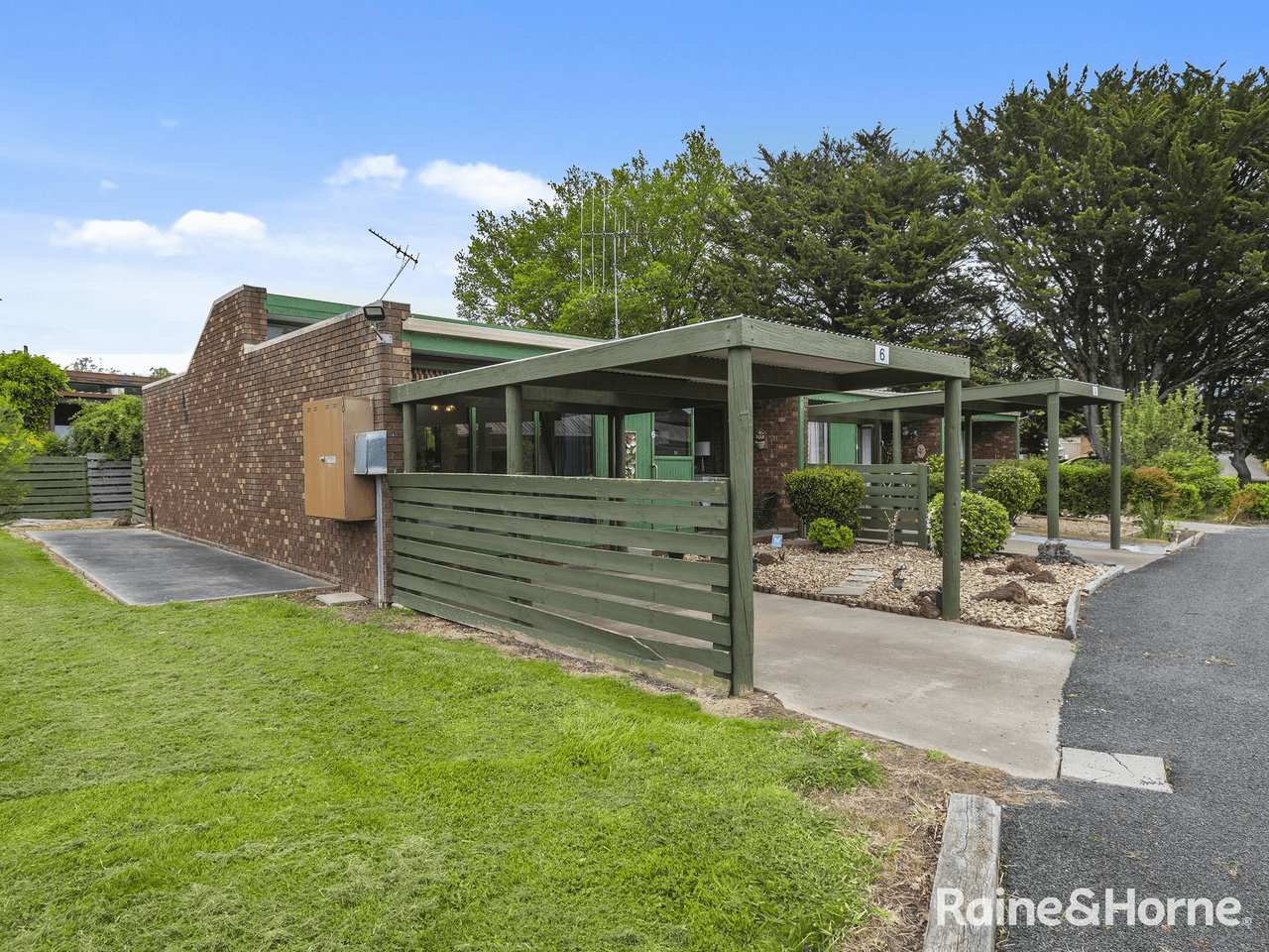 6/2 Pyke Street, WOODEND, VIC 3442