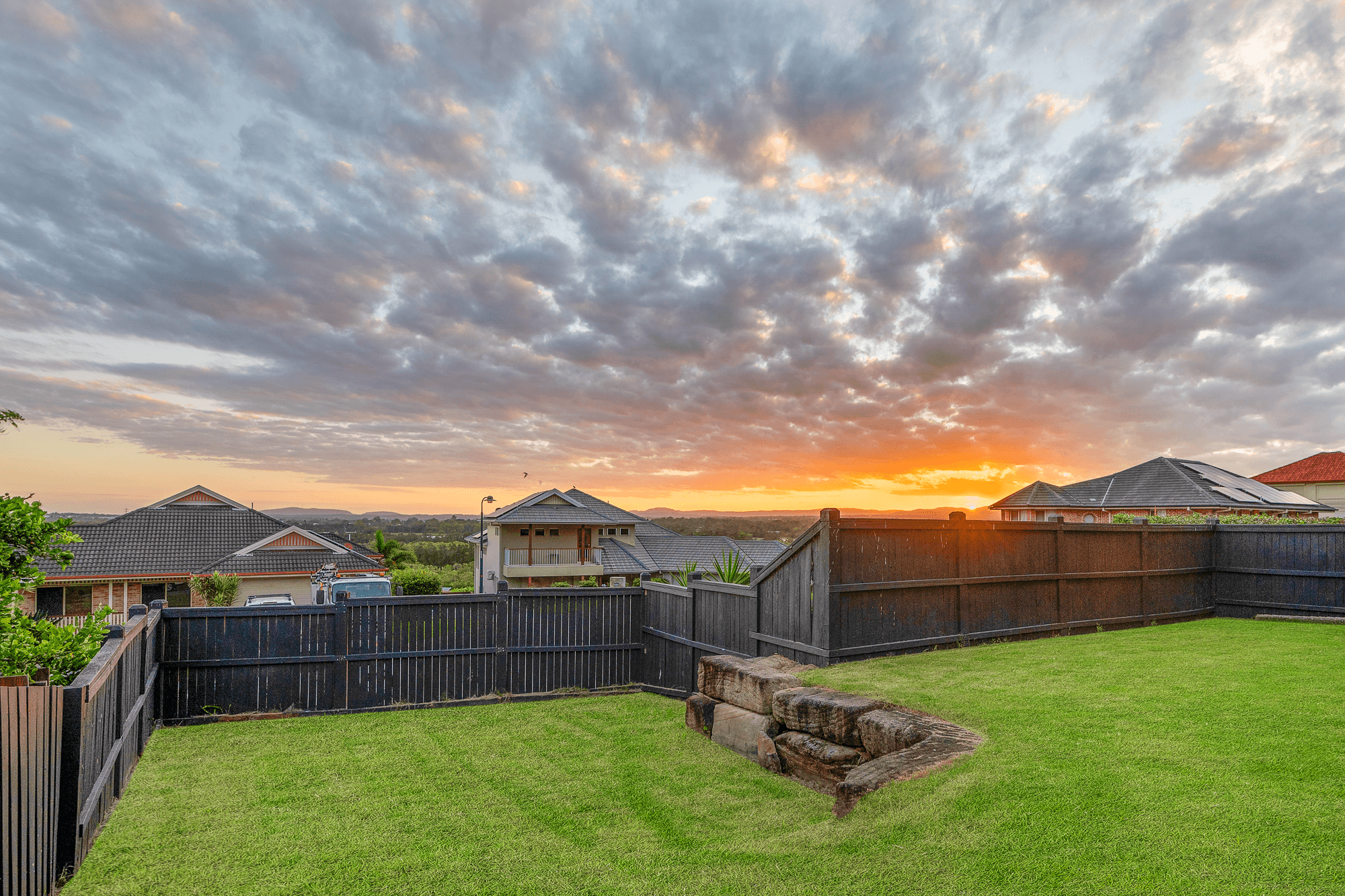 14 Mossglen Close, MURRUMBA DOWNS, QLD 4503