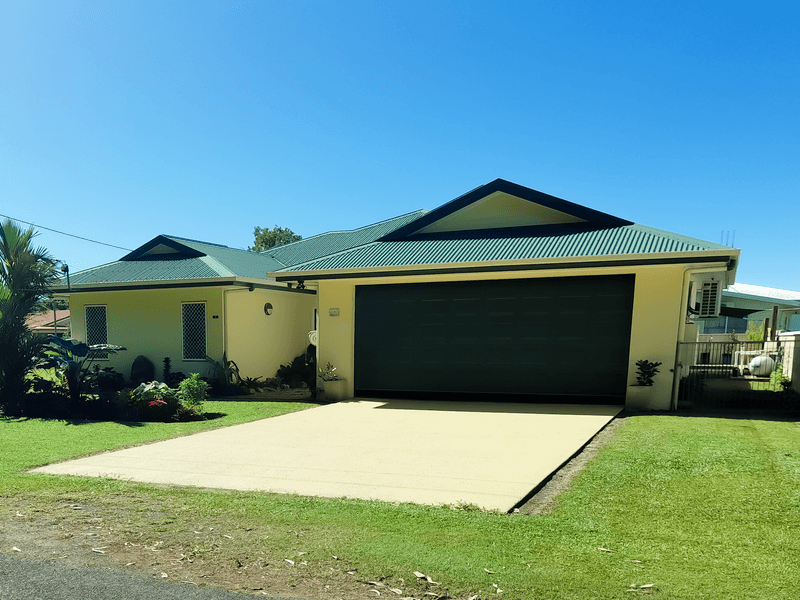 4 Riser Street, Kurrimine Beach, QLD 4871