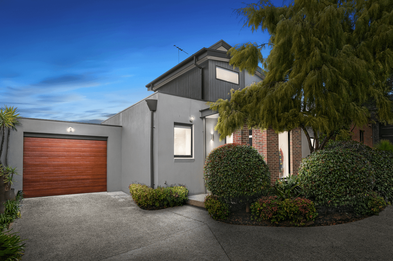 2/47 Deep Creek Road, MITCHAM, VIC 3132