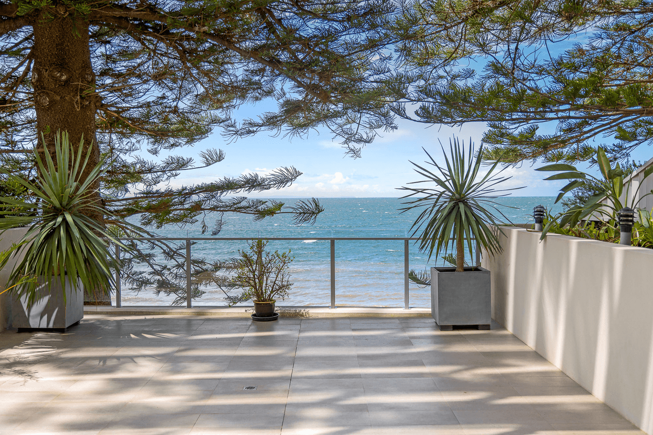 3/24 Prince Edward Parade, REDCLIFFE, QLD 4020