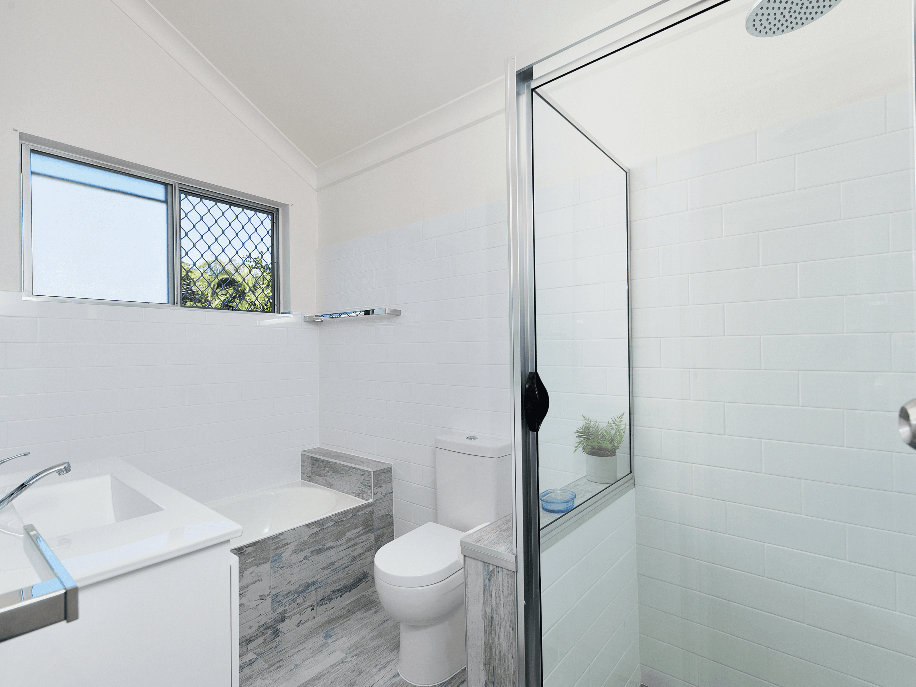 6/4 Messines Street, SHOAL BAY, NSW 2315