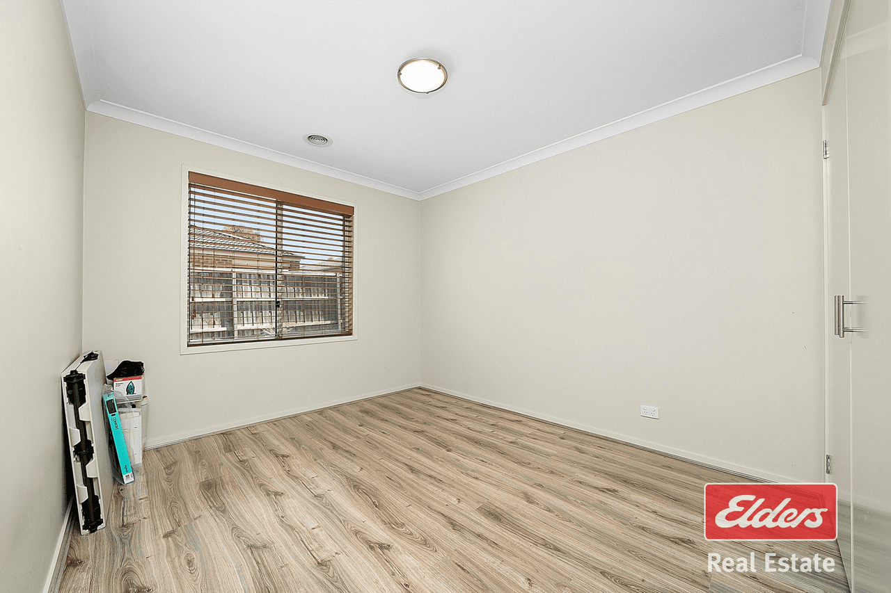 8 Kanto Court, Manor Lakes, VIC 3024