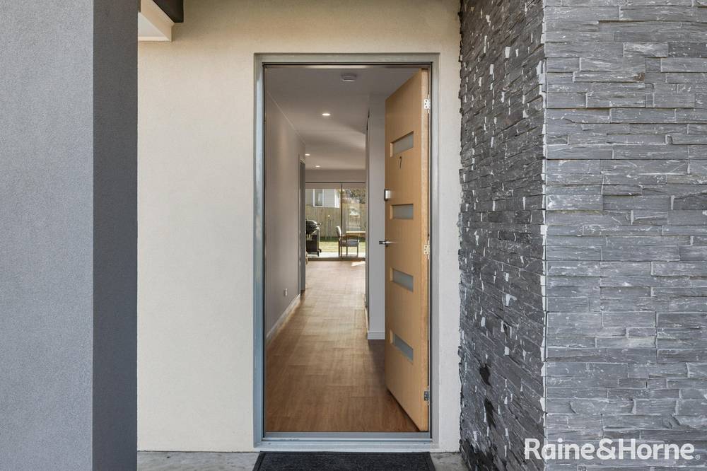 7 Winterborne Road, ROKEBY, TAS 7019