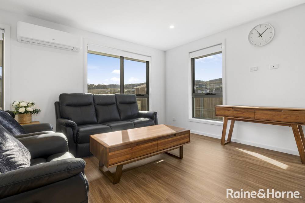 7 Winterborne Road, ROKEBY, TAS 7019