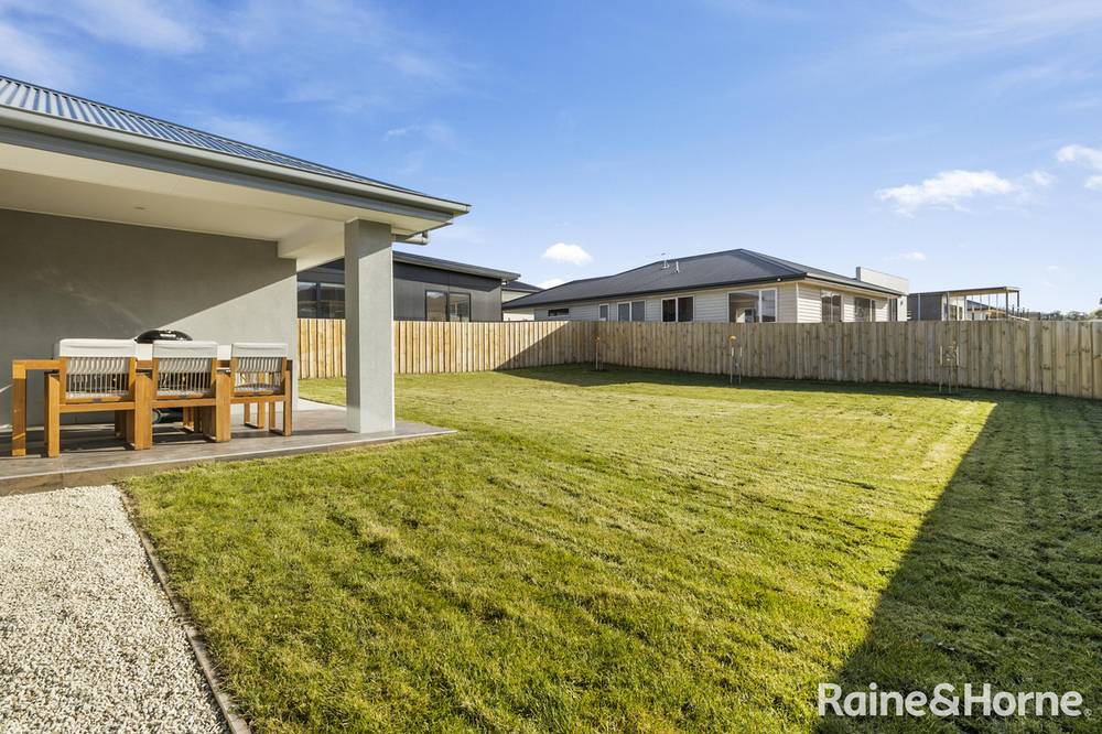 7 Winterborne Road, ROKEBY, TAS 7019
