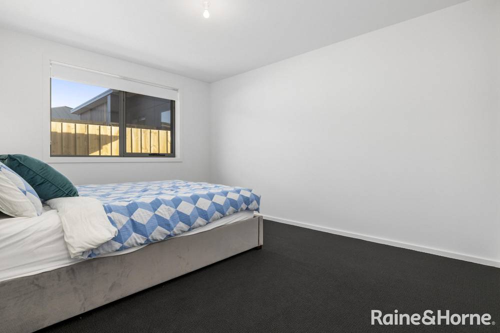7 Winterborne Road, ROKEBY, TAS 7019