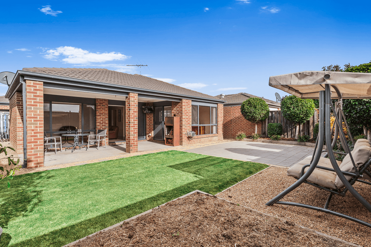 6 Tallis Grove, DOREEN, VIC 3754