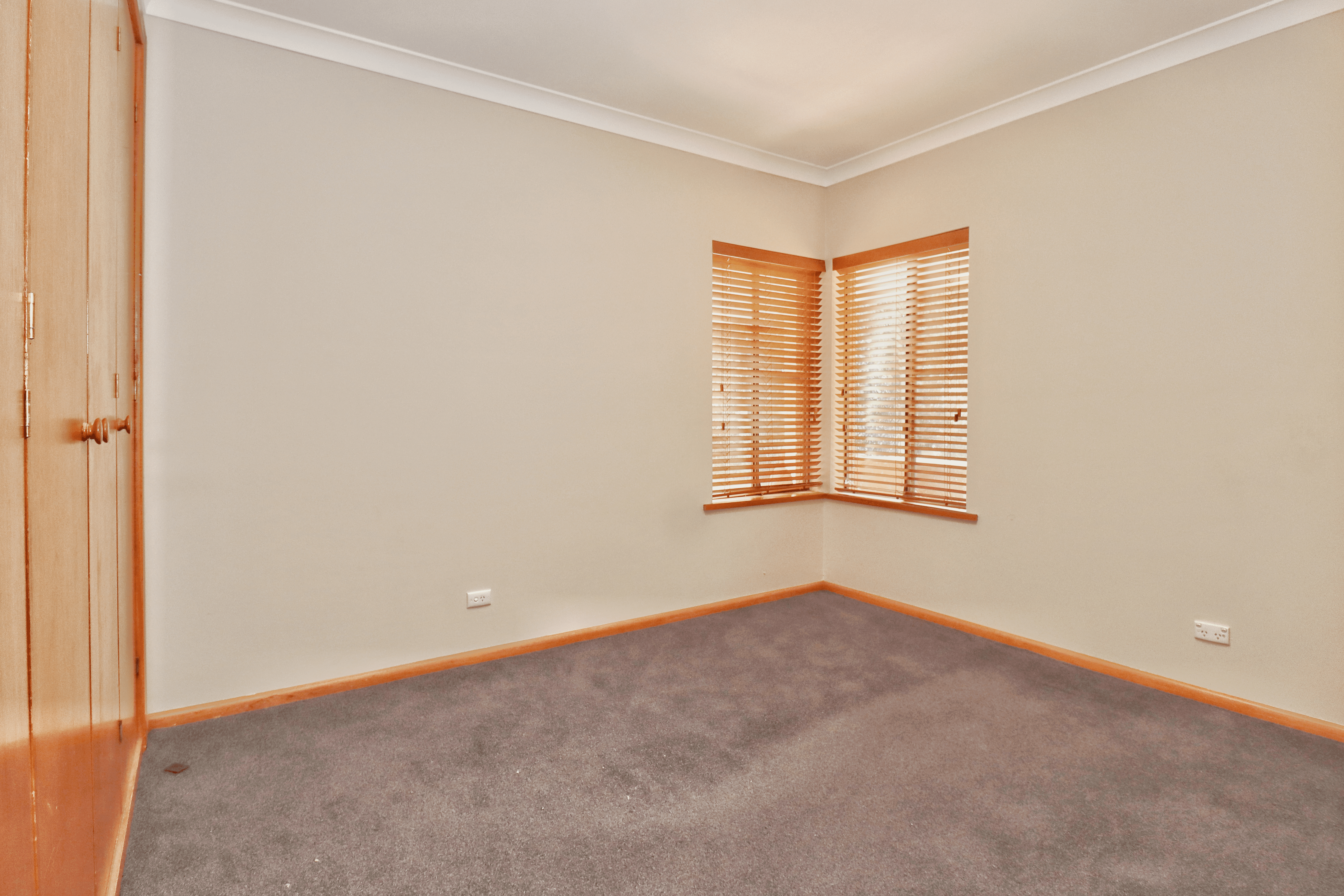 11 Kanangra Street, COWRA, NSW 2794