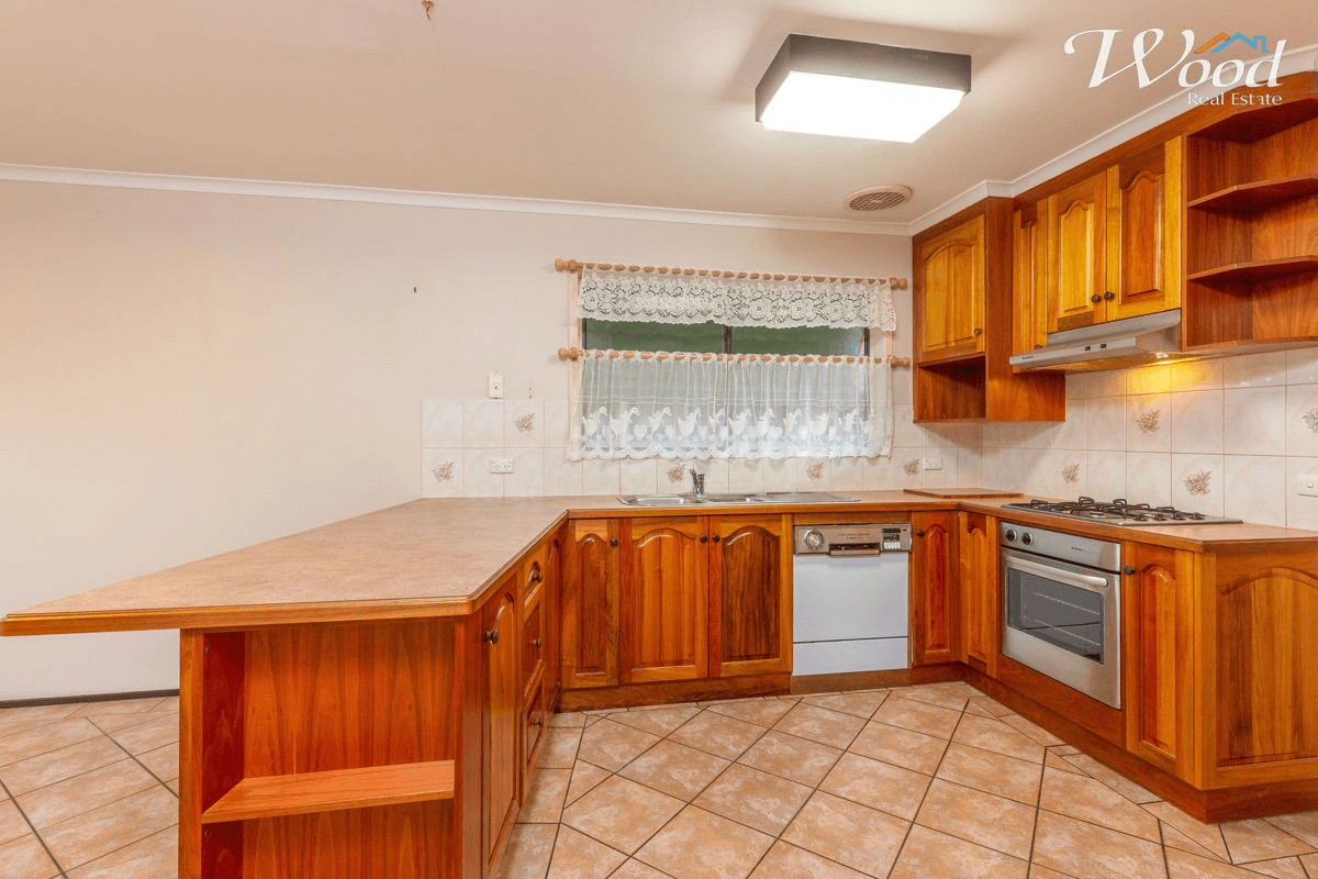 321 Mark Cres, LAVINGTON, NSW 2641