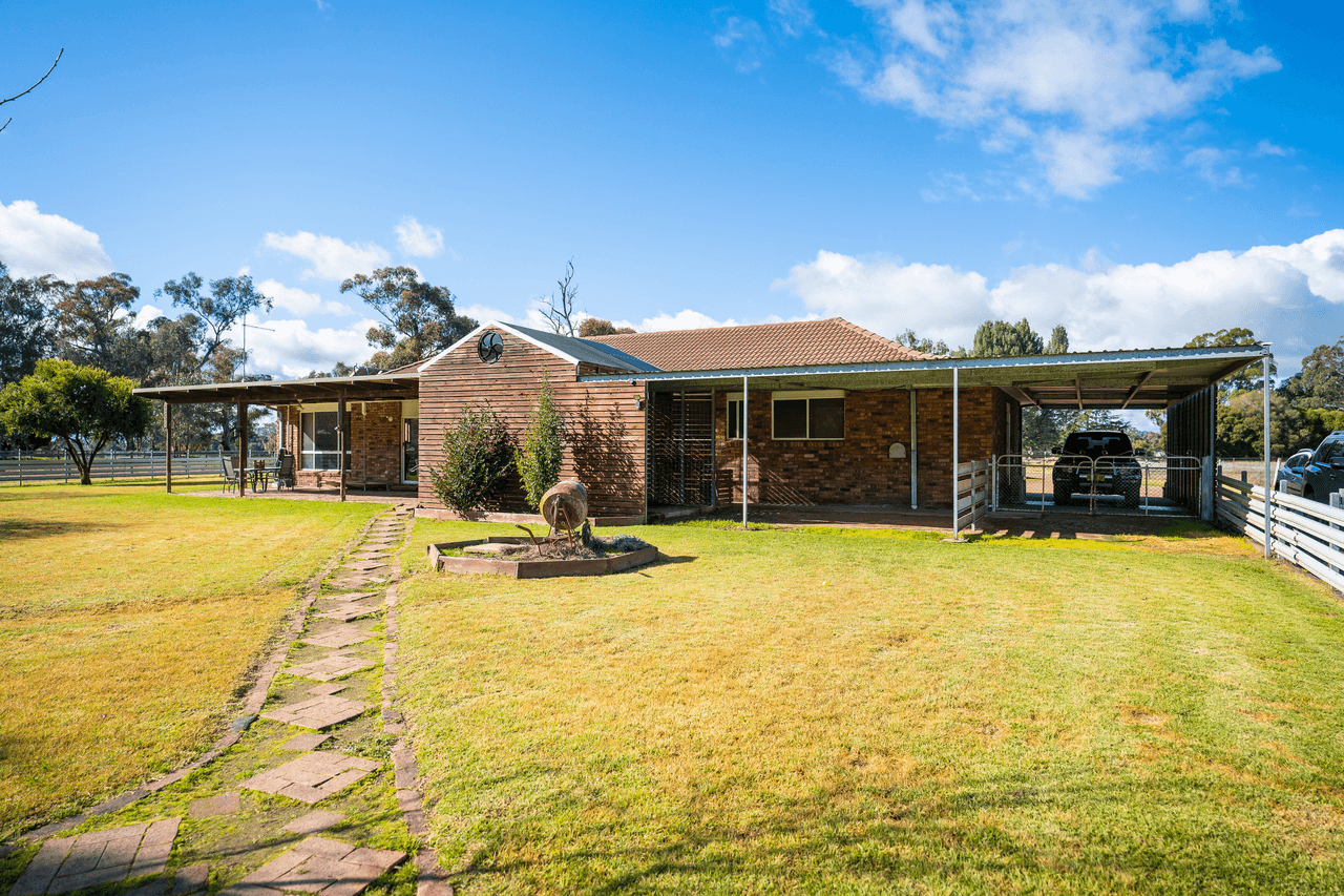 315 Pioneer Drive, JINDERA, NSW 2642