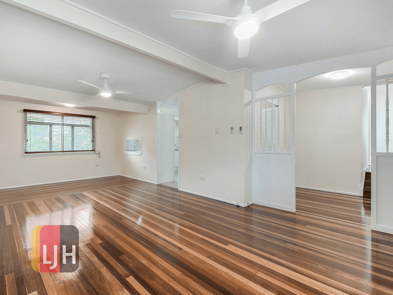 107 Wilgarning Street, STAFFORD HEIGHTS, QLD 4053