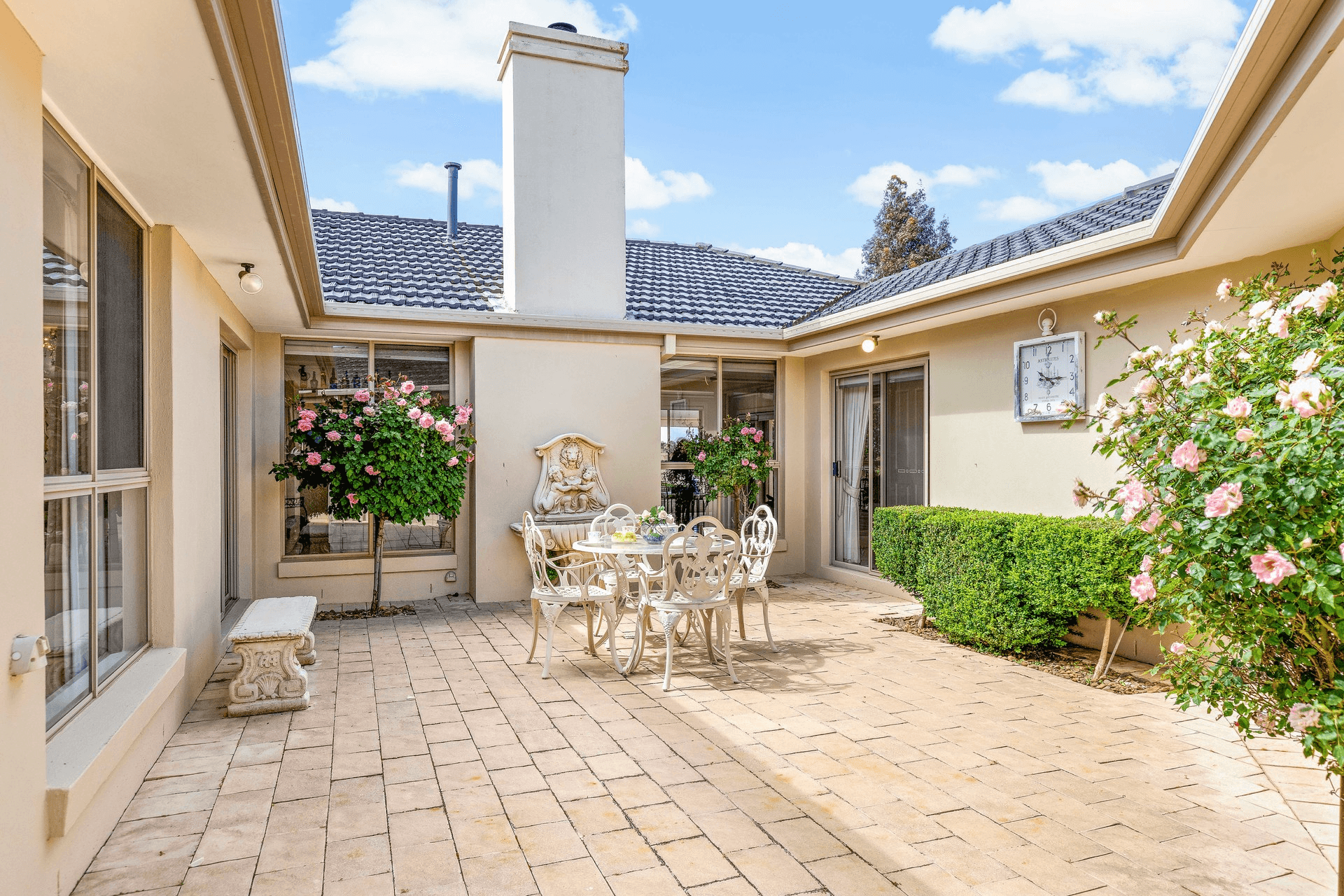 11 Boronia Drive, Hillside, VIC 3037