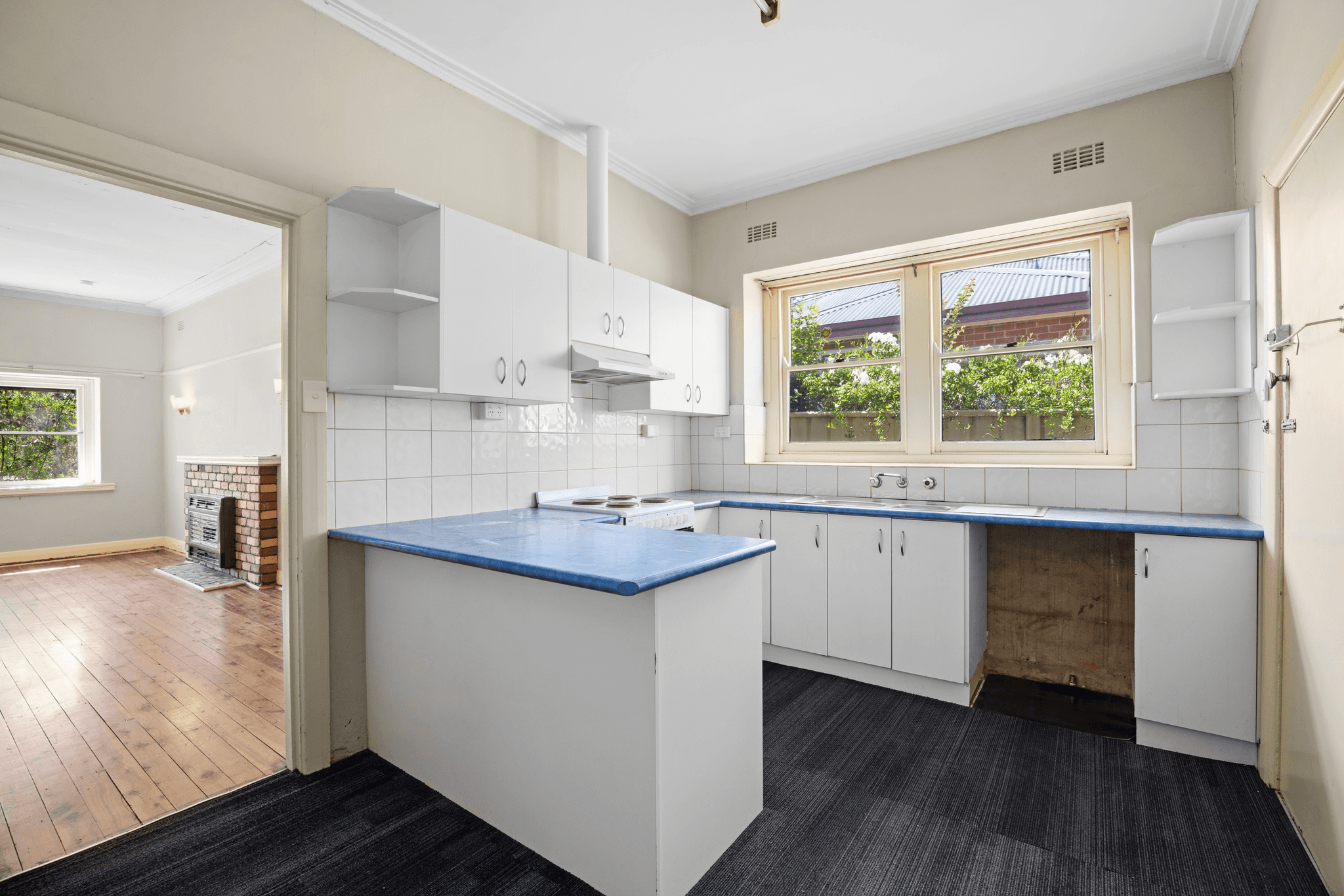 1074 Tobruk Street, NORTH ALBURY, NSW 2640